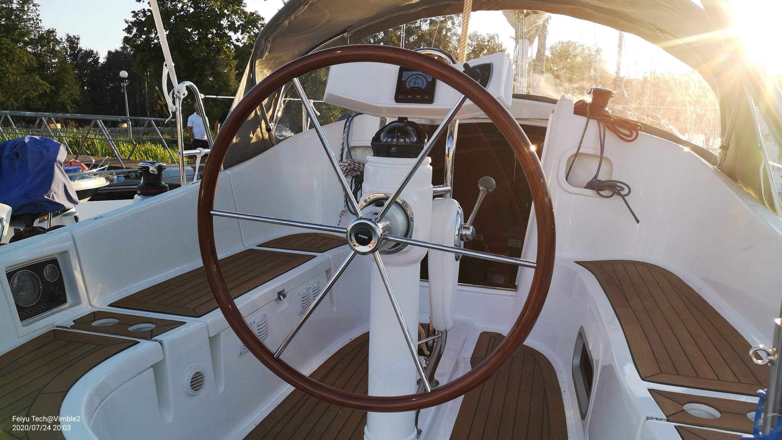 TES 28 Magnam - TES-YACHT