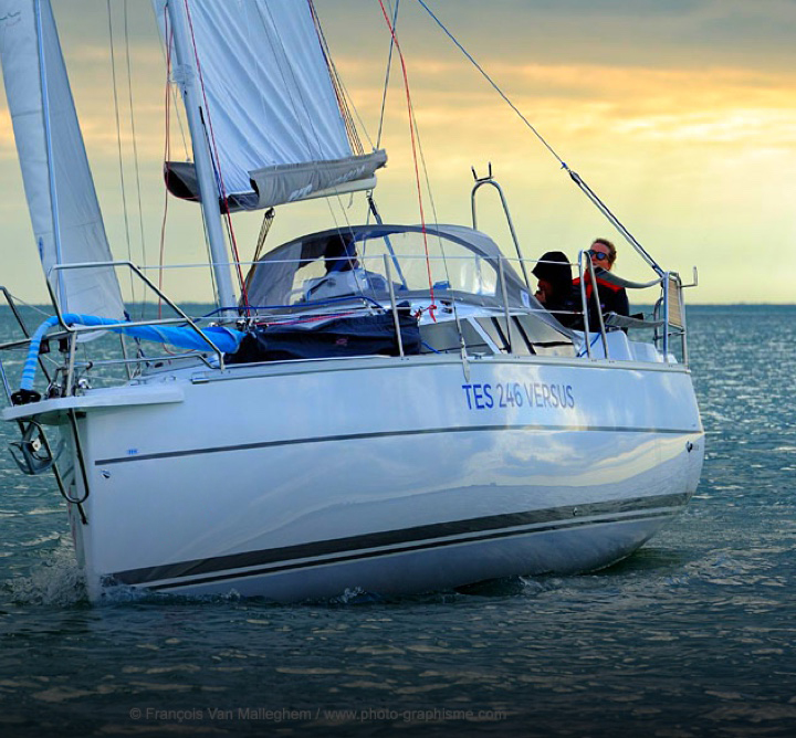 <br />
<b>Notice</b>: Undefined variable: alt in <b>/var/www/tesyacht/tes-yacht.pl/web/wp-content/themes/tes-yacht/modules/home/yacht.php</b> on line <b>12</b><br />